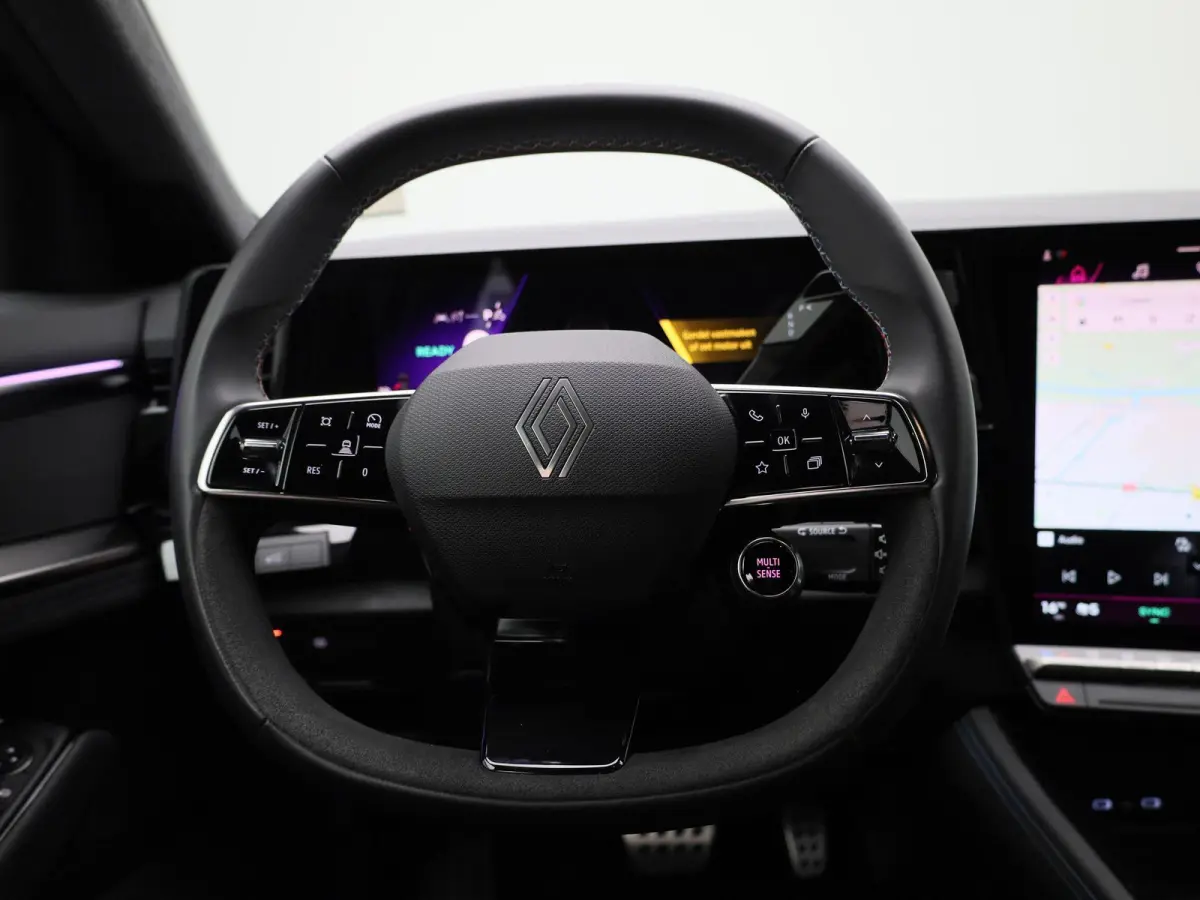 1.2 E-Tech full hybrid 200 techno esprit Alpine | Trekhaak 1500KG | Google Navigatie | Elektrische Achterklep | 20'' Inch Velgen | Achteruitrijcamera | Apple CarPlay & Android Auto