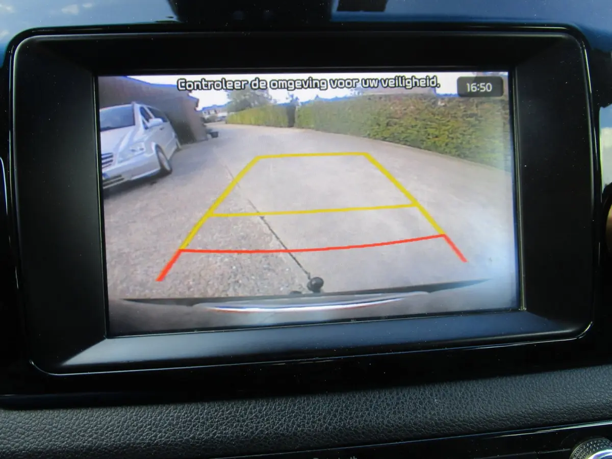 1.6 GDi Hybrid DynamicLine cam navi leer 18inc mooi