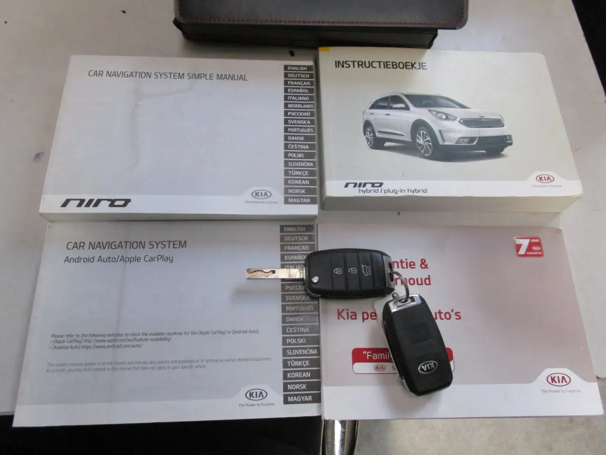 1.6 GDi Hybrid DynamicLine cam navi leer 18inc mooi