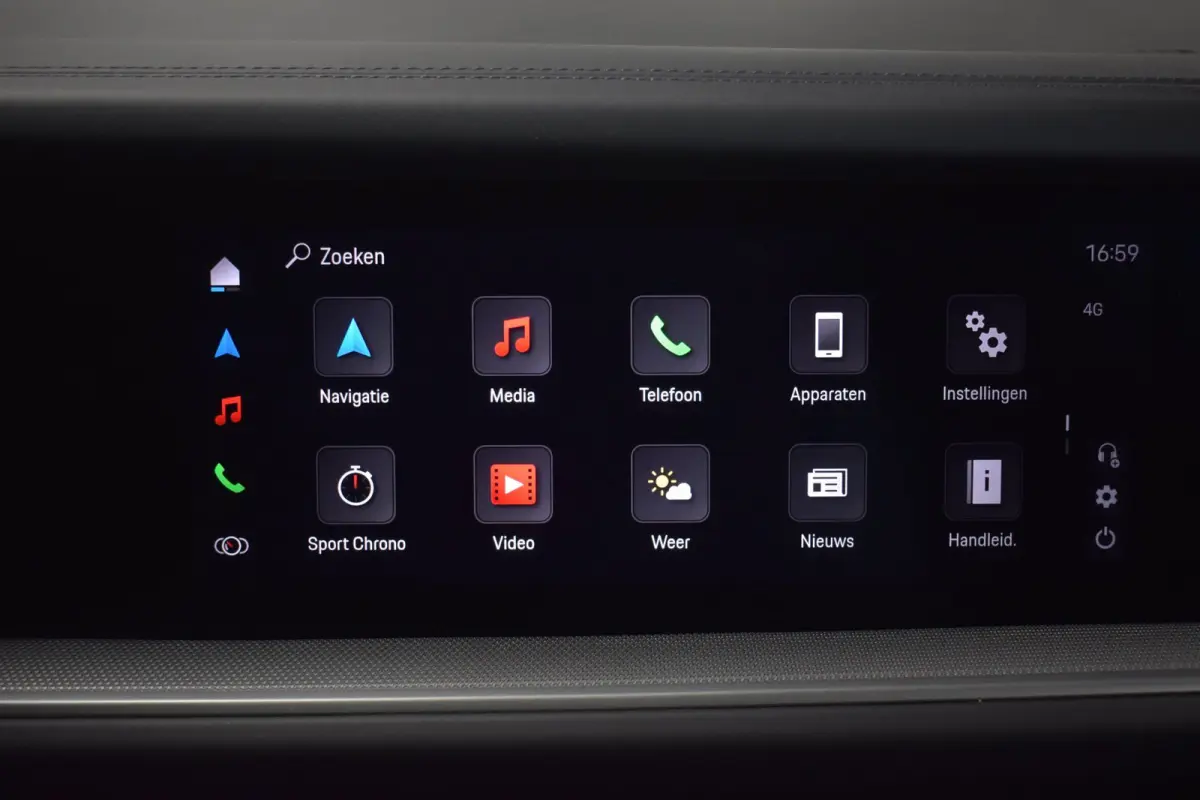3.0 E-Hybrid TURBO GT 470pk | BIJRIJDERSDISPLAY | SPORTUITLAAT | PANODAK