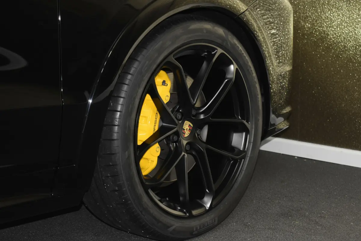 3.0 E-Hybrid TURBO GT 470pk | BIJRIJDERSDISPLAY | SPORTUITLAAT | PANODAK