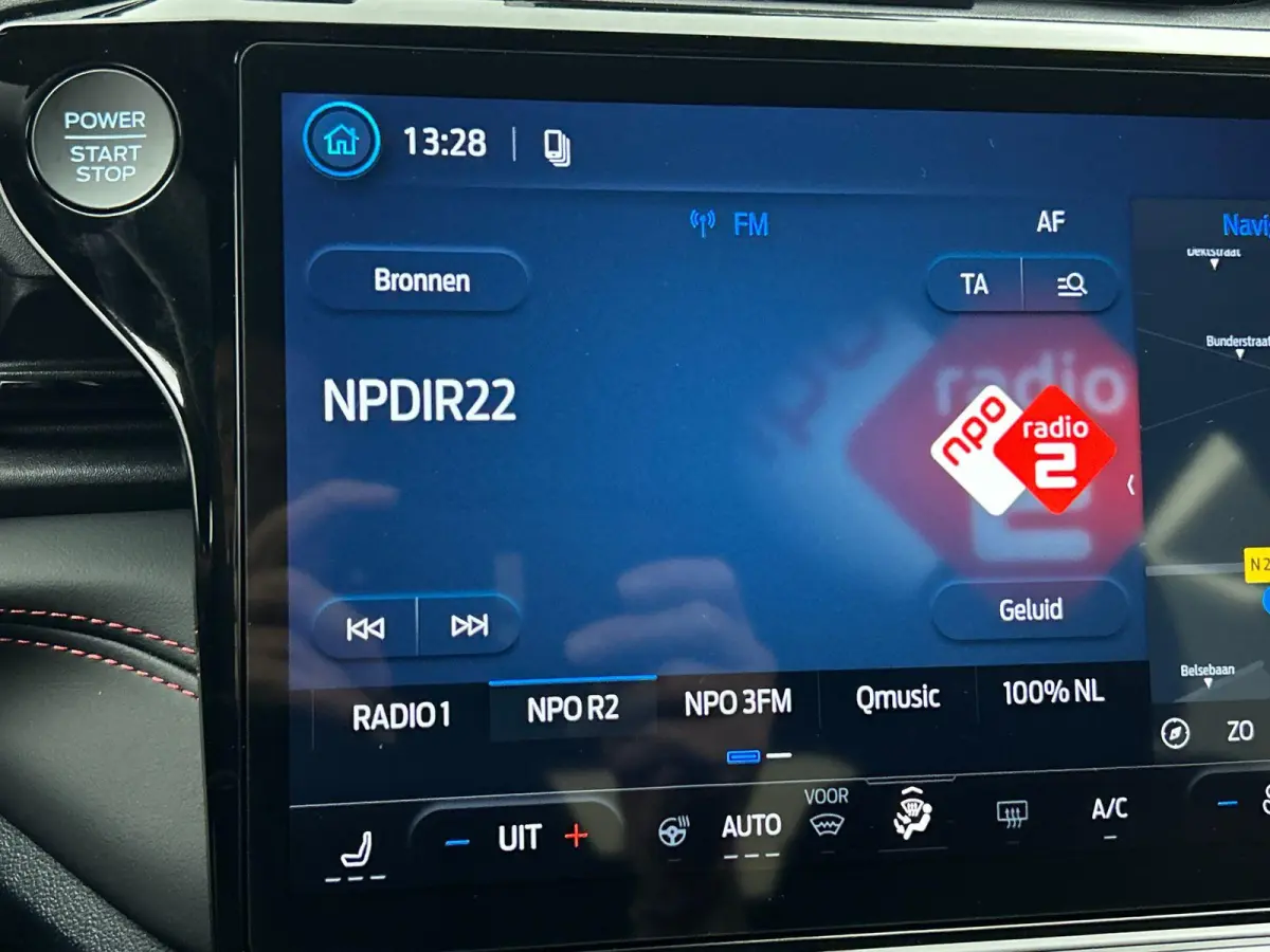 1.0 EcoBoost ST-Line X | Gratis Automaat €1.500 | €5.000 Korting | UIT VOORRAAD LEVERBAAR | Camera | Stoel & Stuurverwarming | 18'' LM Velgen