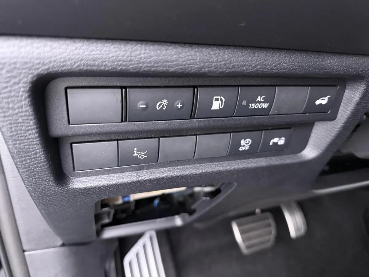 2.4 PHEV Black Edition Lederen bekleding | MI-Pilot | Elektrische achterklep | Yamaha sound system | elektrische stoelen | stoel-stuur en vooruitverwarming | 20 inch lichmetalen velgen