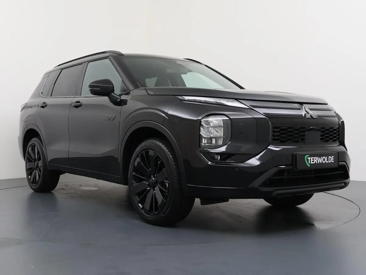 2.4 PHEV Black Edition Lederen bekleding | MI-Pilot | Elektrische achterklep | Yamaha sound system | elektrische stoelen | stoel-stuur en vooruitverwarming | 20 inch lichmetalen velgen