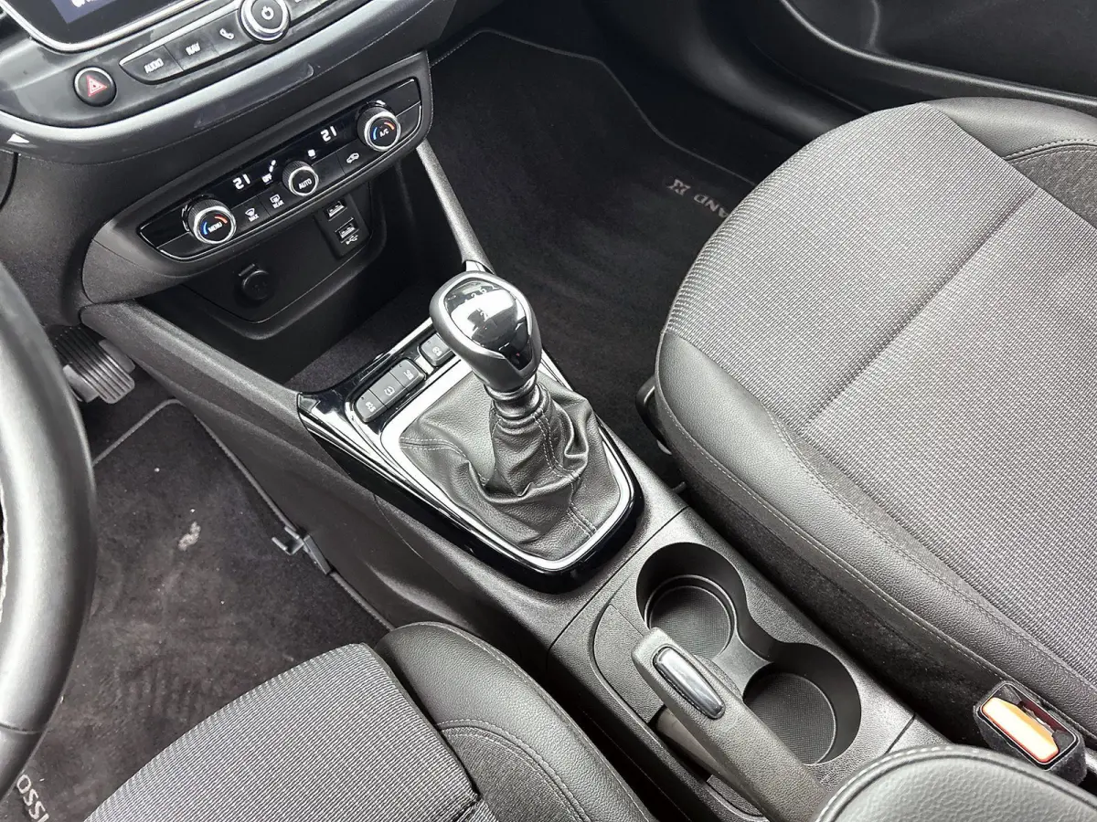 1.2 Turbo Elegance ||  Apple Carplay/Android Auto || lichtmetalen velgen 16 ||