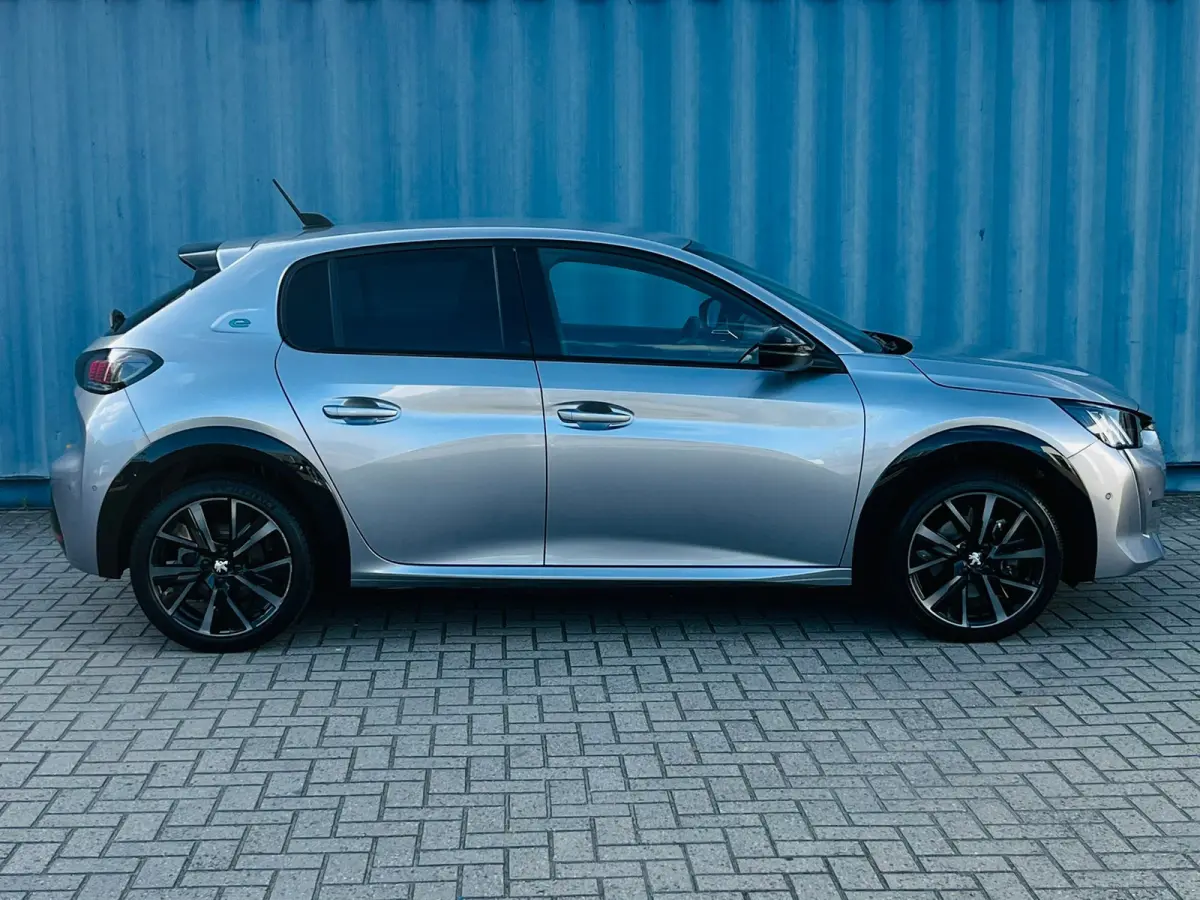 EV GT 350 50 kWh Adaptive Cruise Control | Elektrische ramen | Stoelverwarming Voor | Navigatie | LED Verlichting | Dode-hoek detectie | Lane departure detectie| Standkachel |