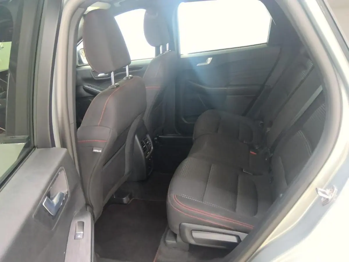 2.5 PHEV ST-LINE I AUTOMAAT I TREKHAAK (1500KG) I WINTERPAKKET I P-CAMERA I APPLE CARPLAY
