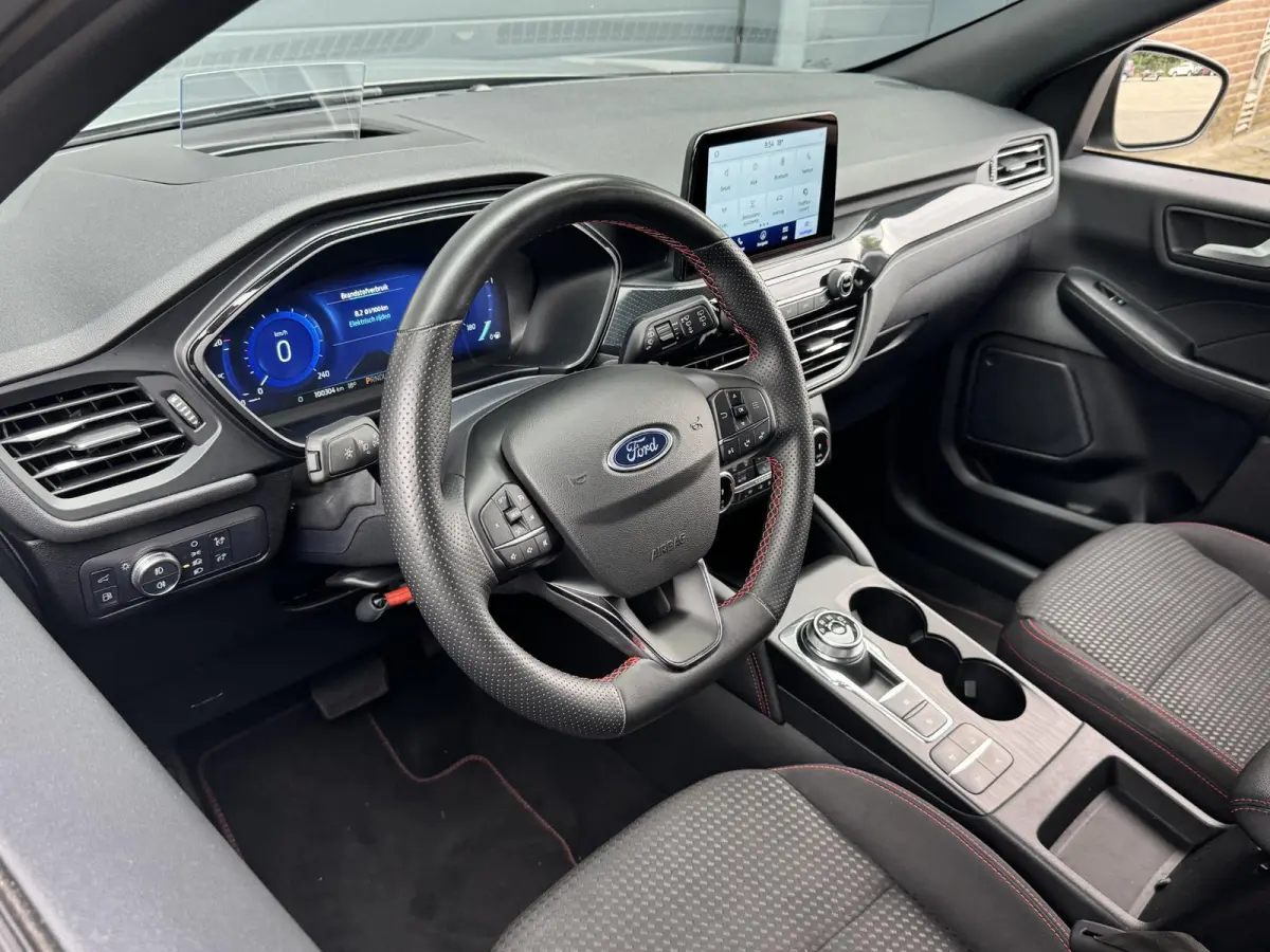 2.5 PHEV ST-LINE I AUTOMAAT I TREKHAAK (1500KG) I WINTERPAKKET I P-CAMERA I APPLE CARPLAY