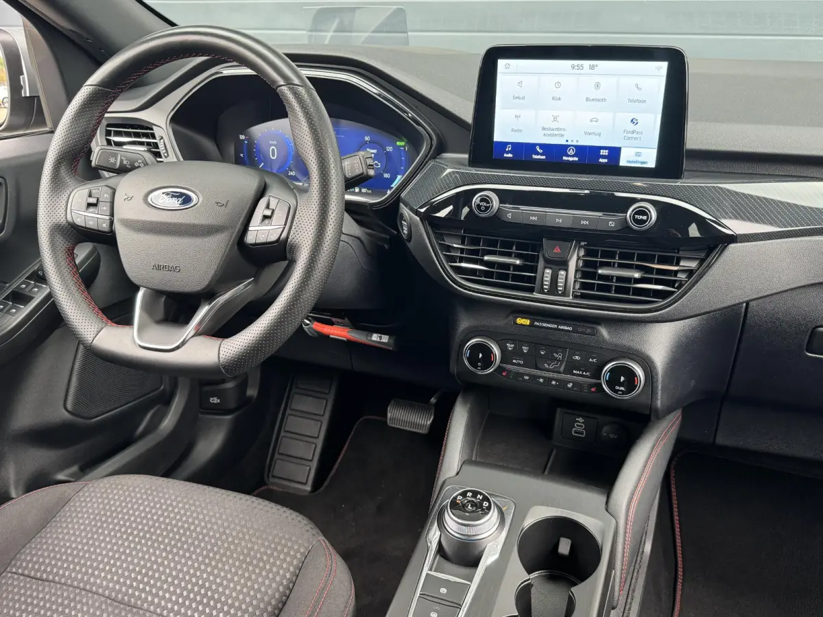 2.5 PHEV ST-LINE I AUTOMAAT I TREKHAAK (1500KG) I WINTERPAKKET I P-CAMERA I APPLE CARPLAY