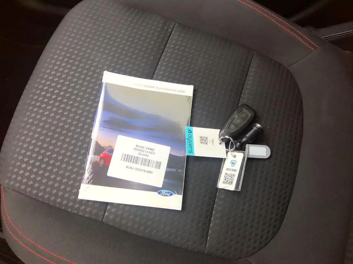 2.5 PHEV ST-LINE I AUTOMAAT I TREKHAAK (1500KG) I WINTERPAKKET I P-CAMERA I APPLE CARPLAY