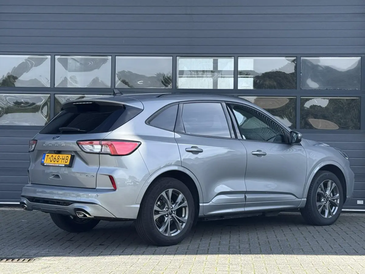 2.5 PHEV ST-LINE I AUTOMAAT I TREKHAAK (1500KG) I WINTERPAKKET I P-CAMERA I APPLE CARPLAY
