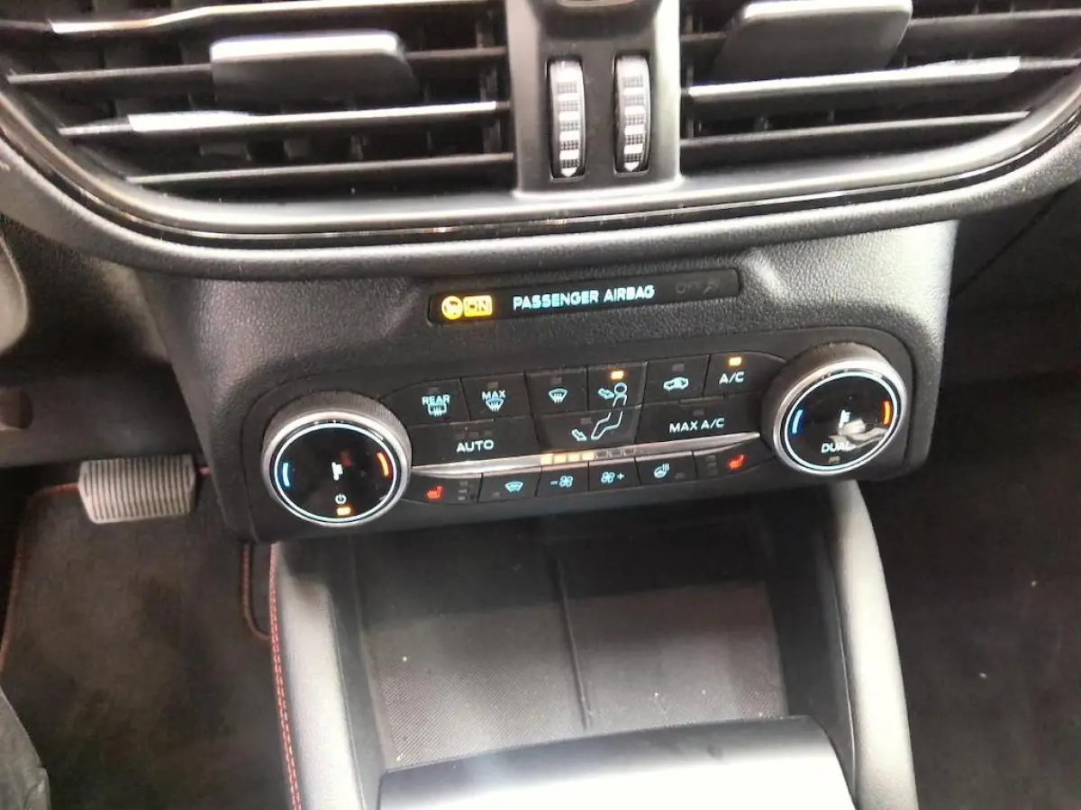 2.5 PHEV ST-LINE I AUTOMAAT I TREKHAAK (1500KG) I WINTERPAKKET I P-CAMERA I APPLE CARPLAY