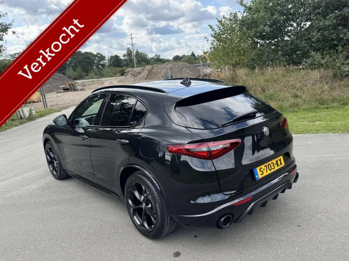 2.0t Q4 310pk Veloce, Liefhebbers auto!!