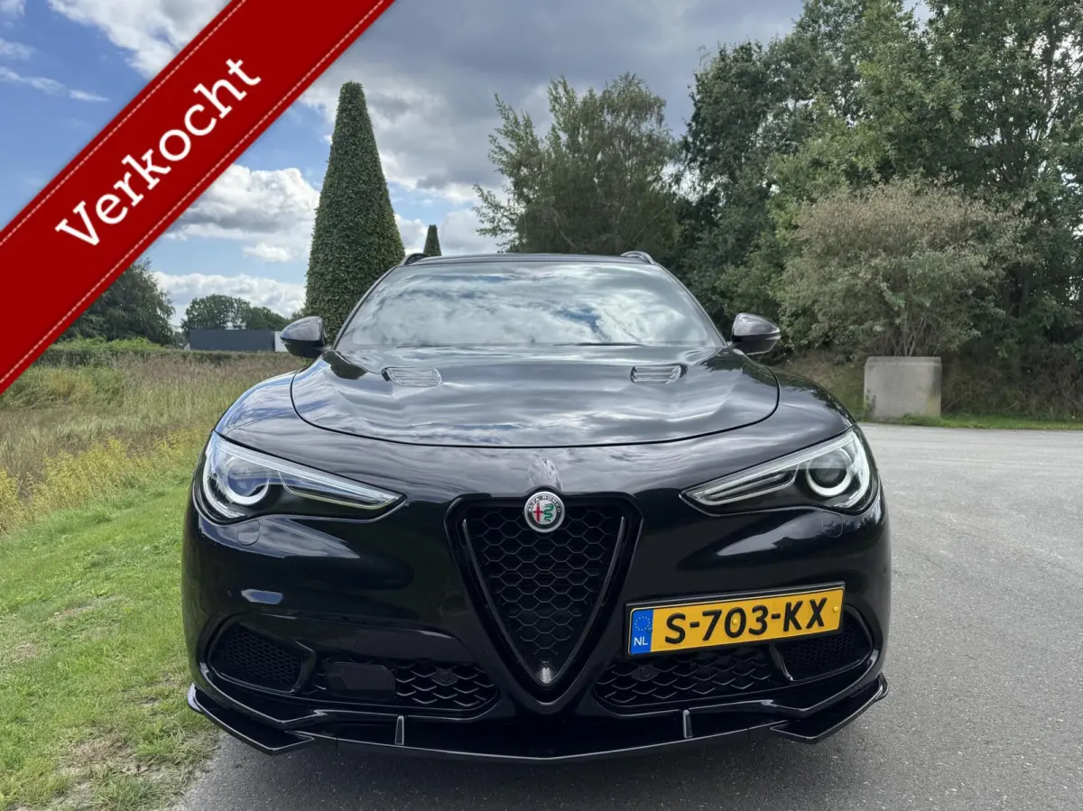 2.0t Q4 310pk Veloce, Liefhebbers auto!!