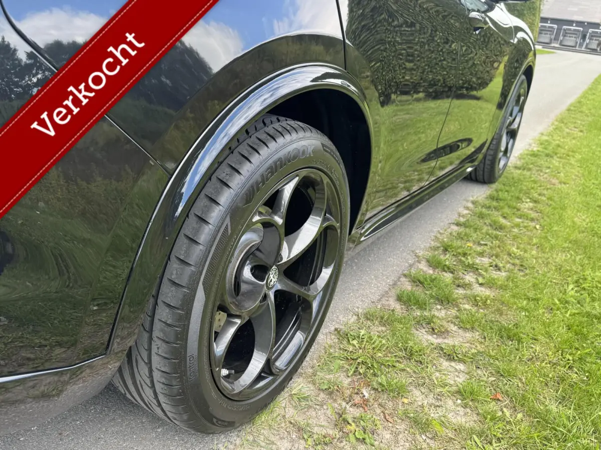 2.0t Q4 310pk Veloce, Liefhebbers auto!!
