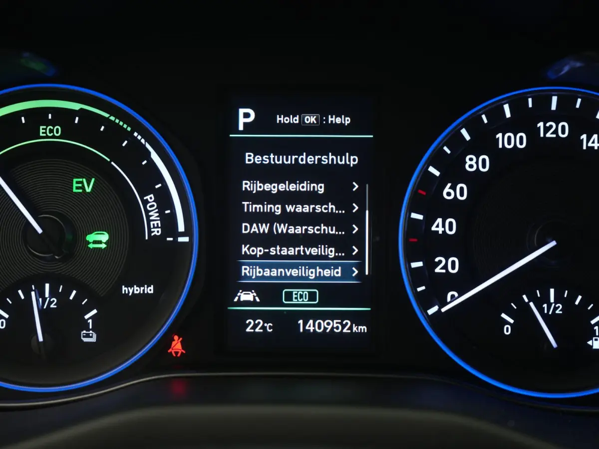 1.6 GDI HEV Comfort AUTOMAAT | CLIMA | NAVIGATIE | APPLE CARPLAY | CRUISE | 12 MAANDEN BOVAG GARANTIE |