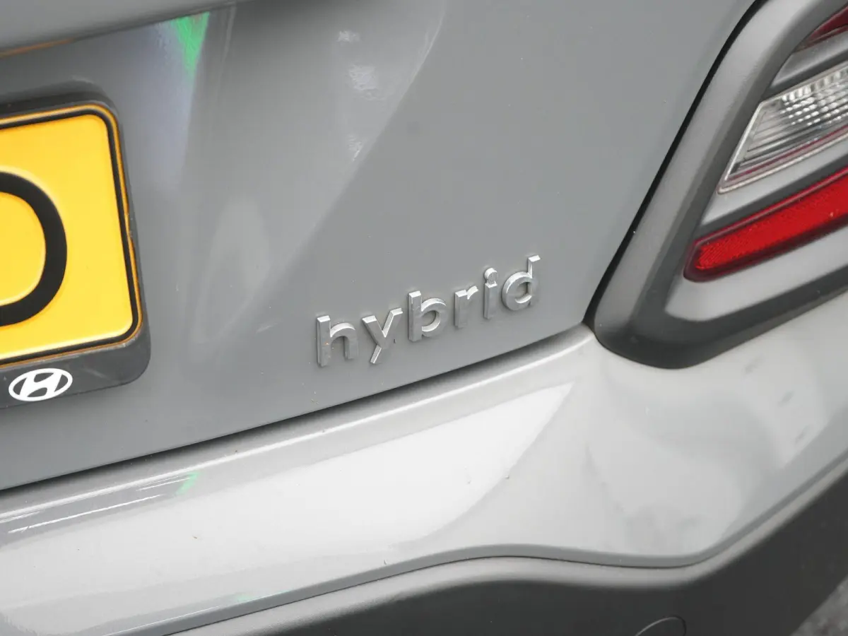 1.6 GDI HEV Comfort AUTOMAAT | CLIMA | NAVIGATIE | APPLE CARPLAY | CRUISE | 12 MAANDEN BOVAG GARANTIE |