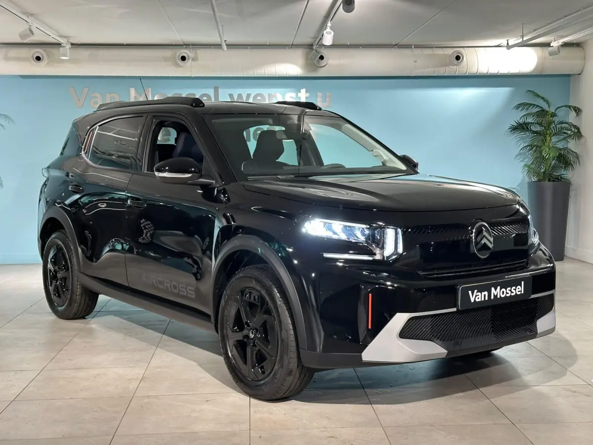 Collection 113pk Extended Range 54 kWh | VOORRAAD SNEL LEVERBAAR!!! | Zwarte lichtmetalen velgen 18 Inch | Keyless | Parkeercamera achter