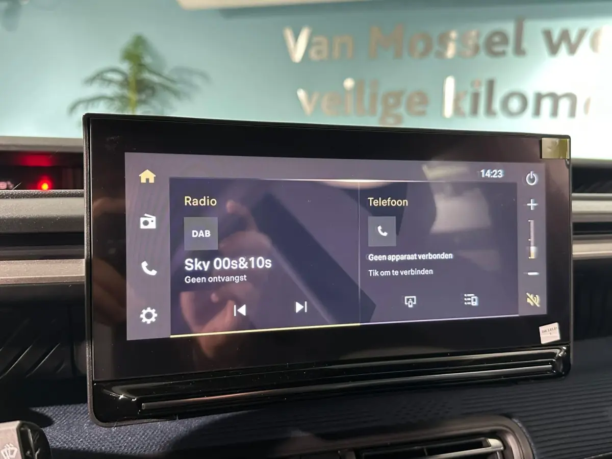 Collection 113pk Extended Range 54 kWh | VOORRAAD SNEL LEVERBAAR!!! | Zwarte lichtmetalen velgen 18 Inch | Keyless | Parkeercamera achter