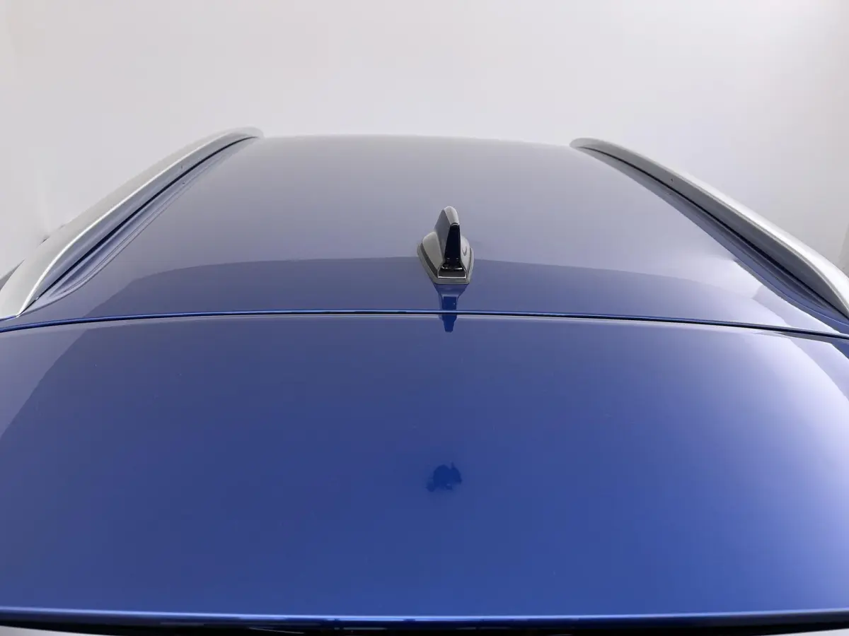 1.8 HEV AT Intense Keyless entry | Stoelverwarming | Climate Control | Privacy glass | achteruitrijcamer | LED-lampen | Cruise control | apple carplay