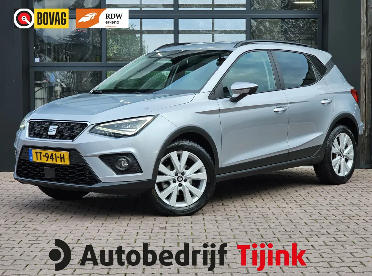 1.0 TSI Style Business Intense | Automaat | LED | Trekhaak | Climatronic | Keyless | PDC | Full Link |