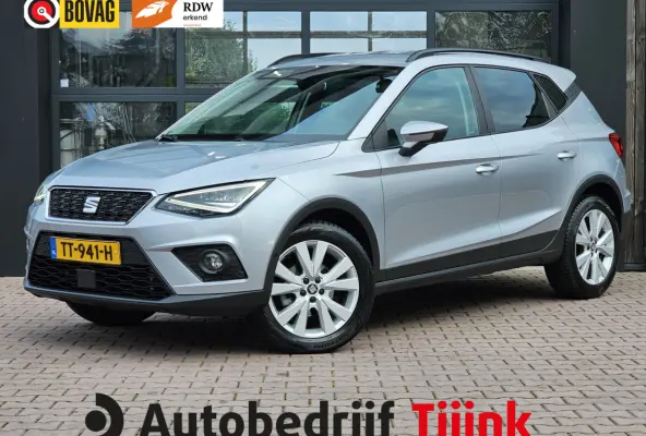 1.0 TSI Style Business Intense | Automaat | LED | Trekhaak | Climatronic | Keyless | PDC | Full Link |