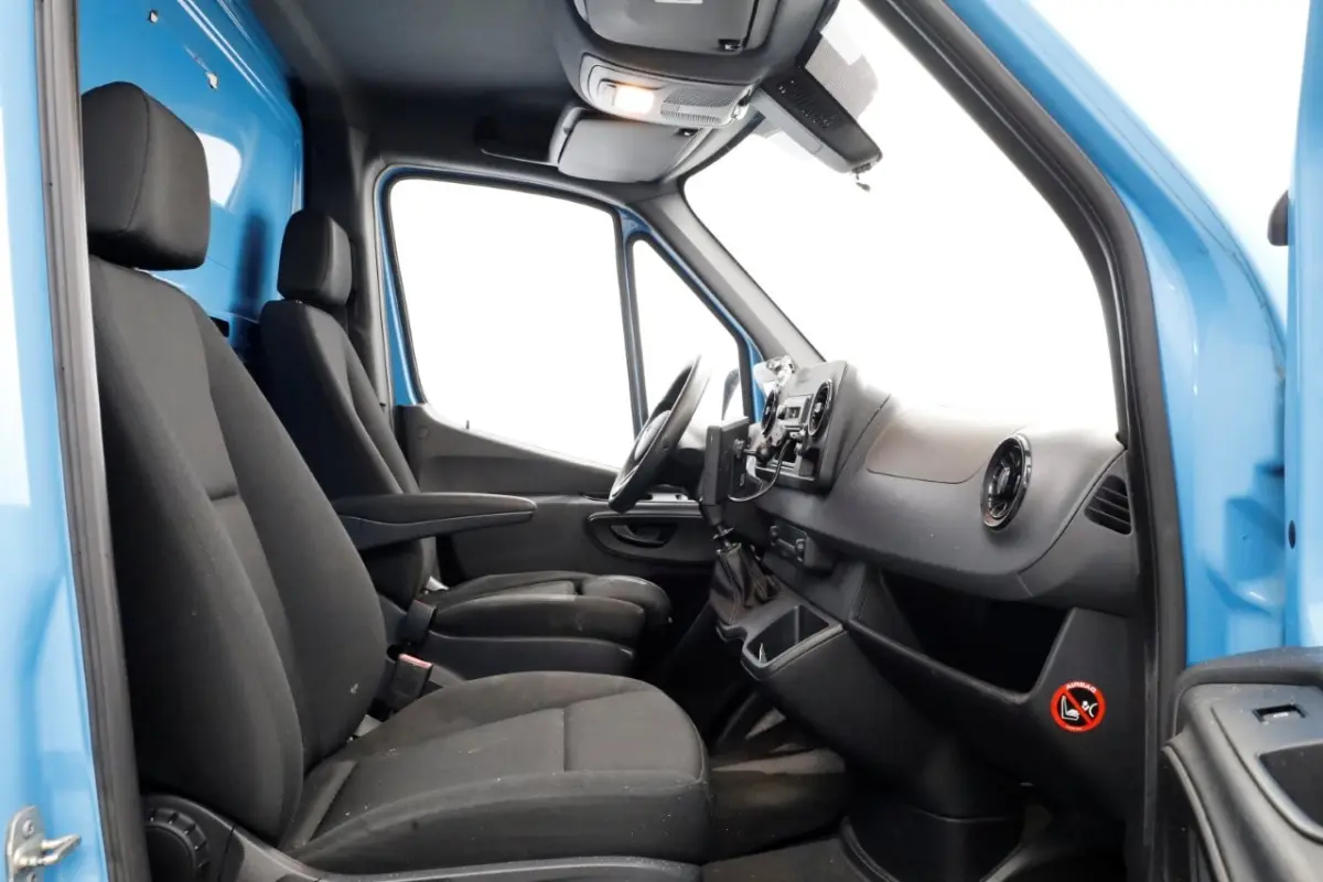 311 CDI 115pk E6 RWD Bakwagen met achterdeuren 2-Persoons 07-2021