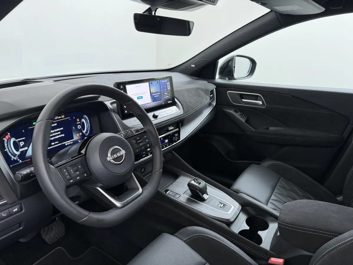 1.3 MHEV Xtronic Tekna Plus | Automaat | Massagestoelen | Head-up Display |