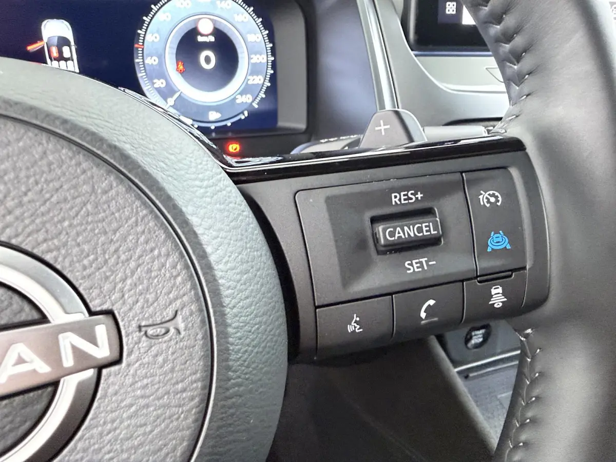 1.3 MHEV Xtronic Tekna Plus | Automaat | Panoramadak | Head-up Display | 360 Camera |