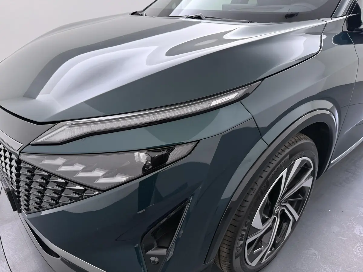 1.3 MHEV Xtronic Tekna Plus | Automaat | Panoramadak | Head-up Display | 360 Camera |