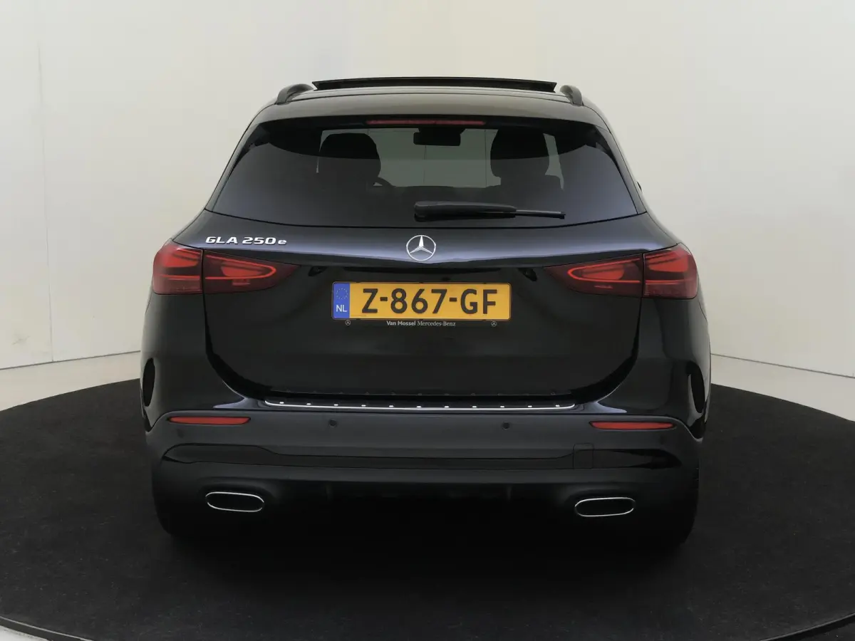 250 e Star Edition AMG Line Plus / Trekhaak / Memory-Stoelen / Headup-display / Panaromadak /