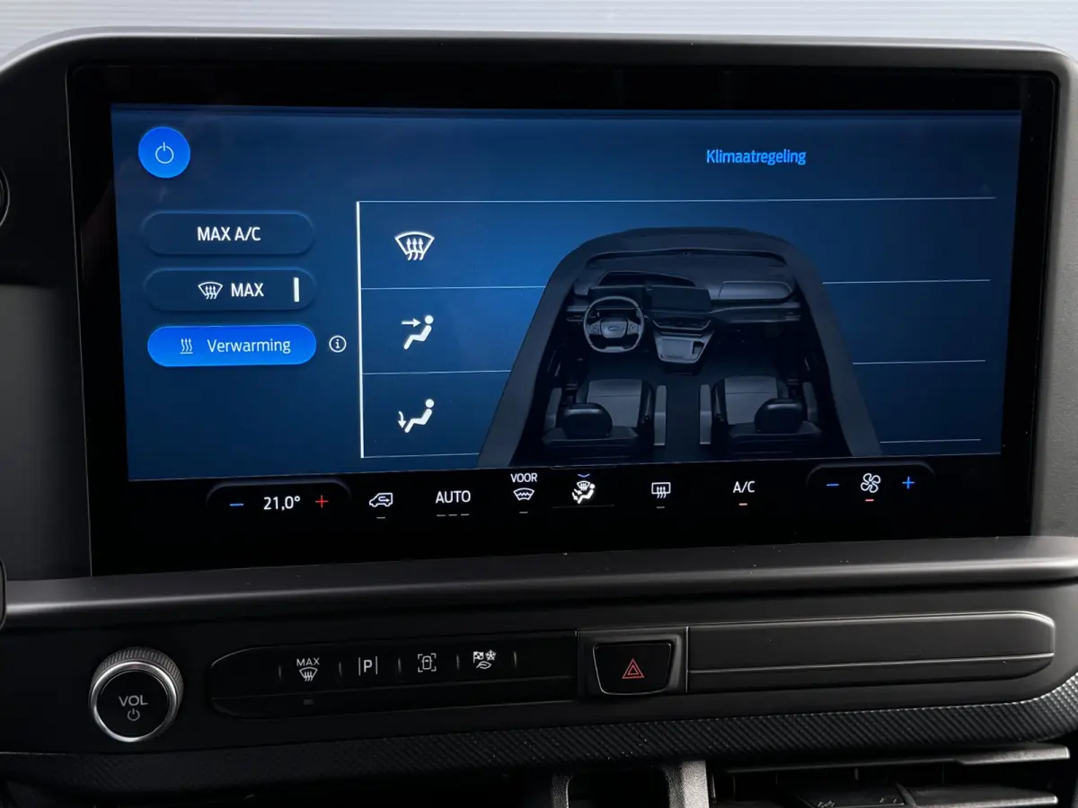 320 2.5 PHEV L2H1 Limited | Plug-In | 98% SOH | 3. Pers | Camera | PDC voor + Achter | Winter Pack | Navigatie