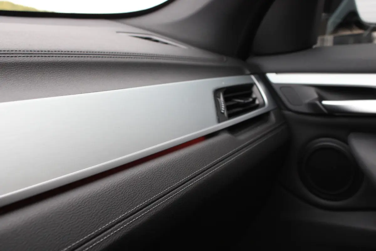 sDrive18i Camera | Stoelverwarming | Navi | Leder | Stoelverwarming | Sportline | Zwarte Velgen | DAB