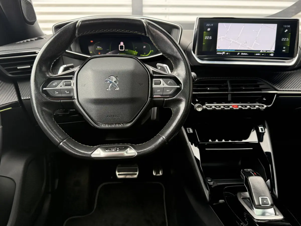 1.2 PureTech GT 1e Eigenaar|Pano|Carplay|i-Cockpit|Camera|Stoelverw|PDC V+A|Navi|APK tot 07-2028