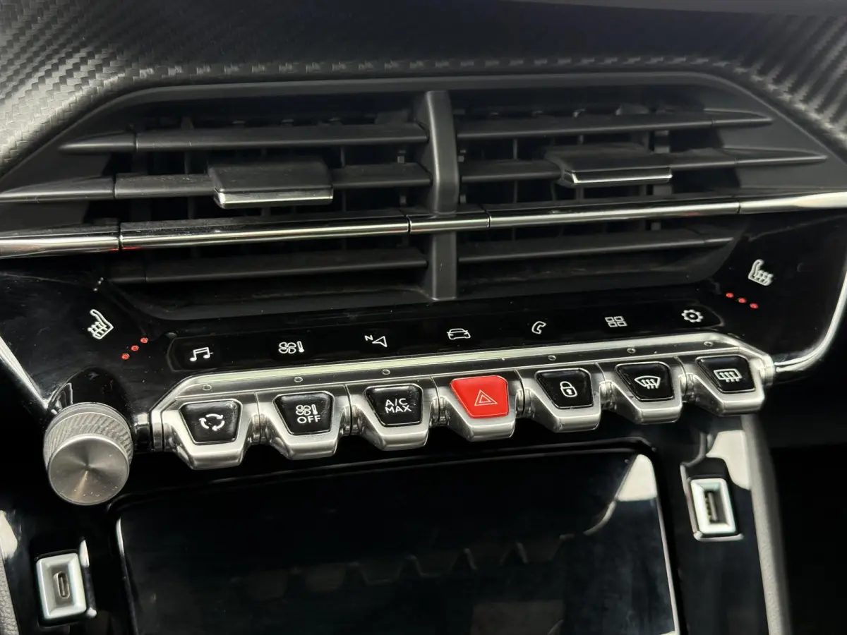 1.2 PureTech GT 1e Eigenaar|Pano|Carplay|i-Cockpit|Camera|Stoelverw|PDC V+A|Navi|APK tot 07-2028