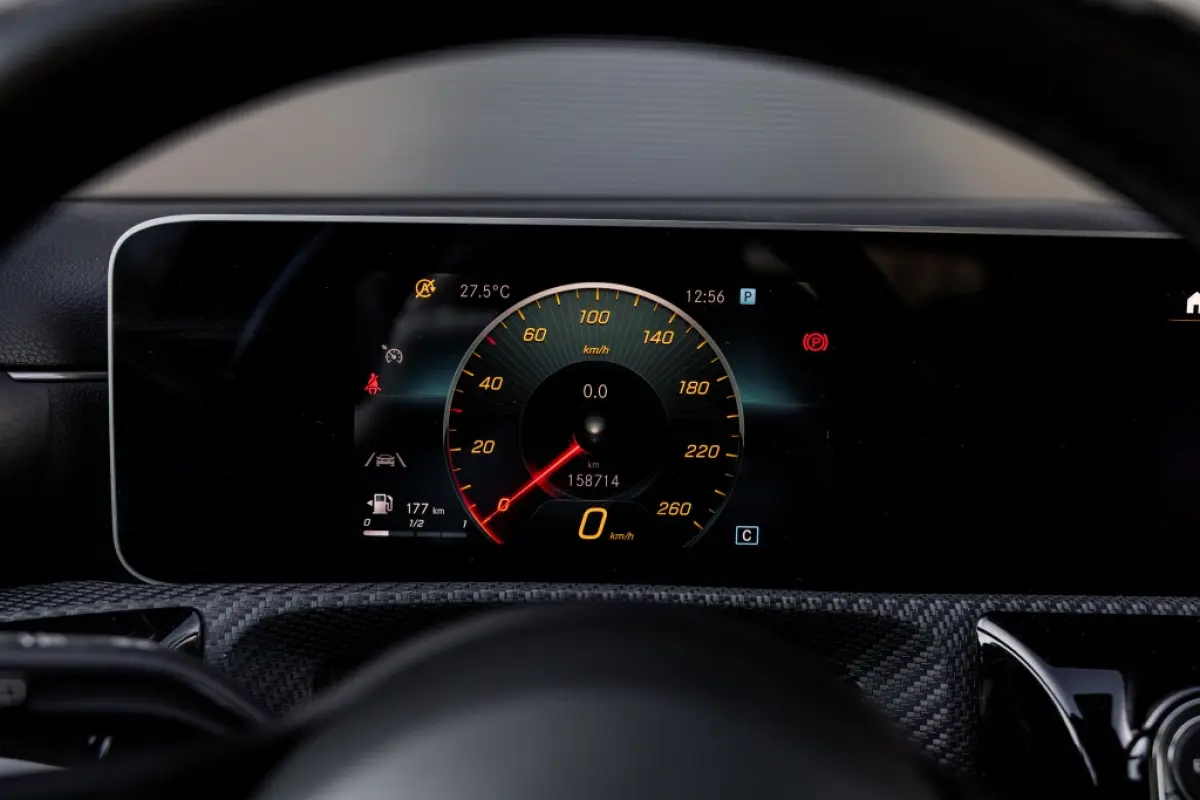 160 Business Sol. | Camera | CarPlay :