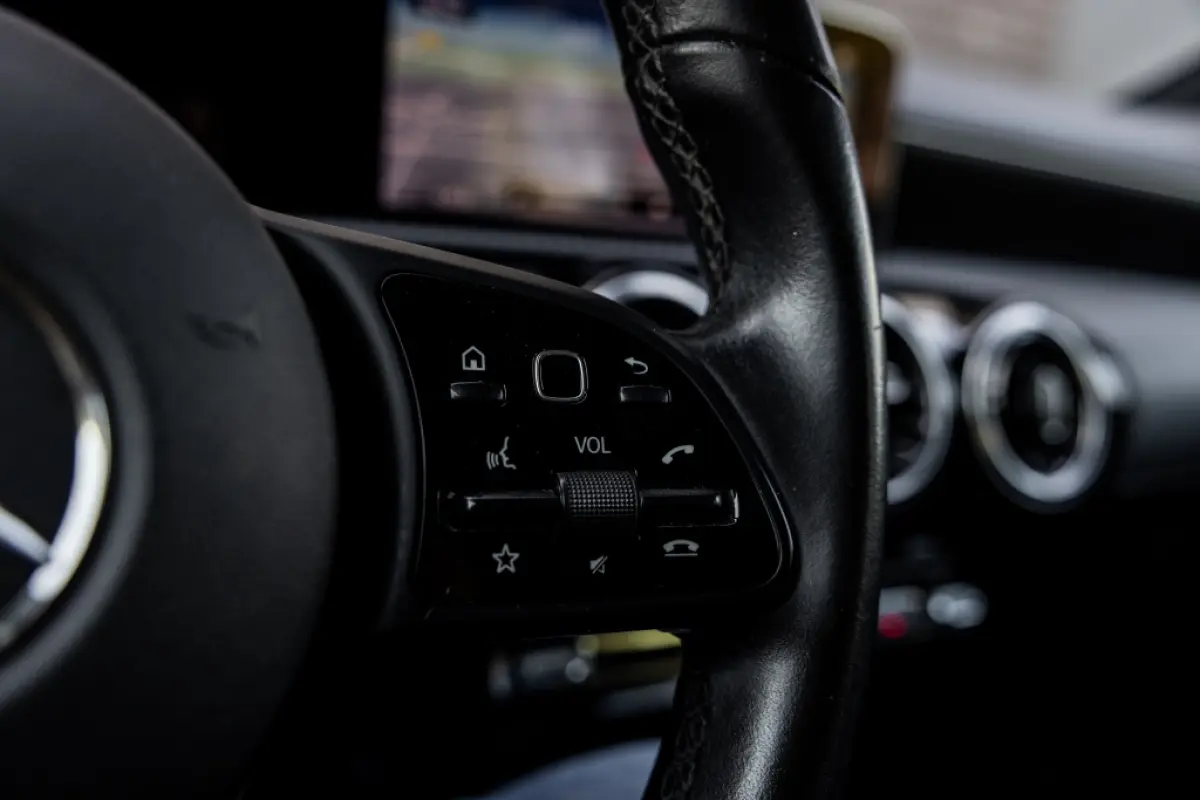 160 Business Sol. | Camera | CarPlay :