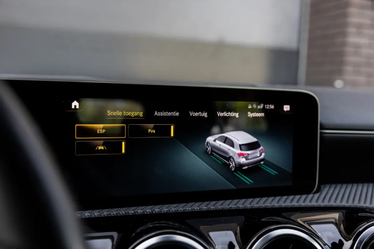 160 Business Sol. | Camera | CarPlay :