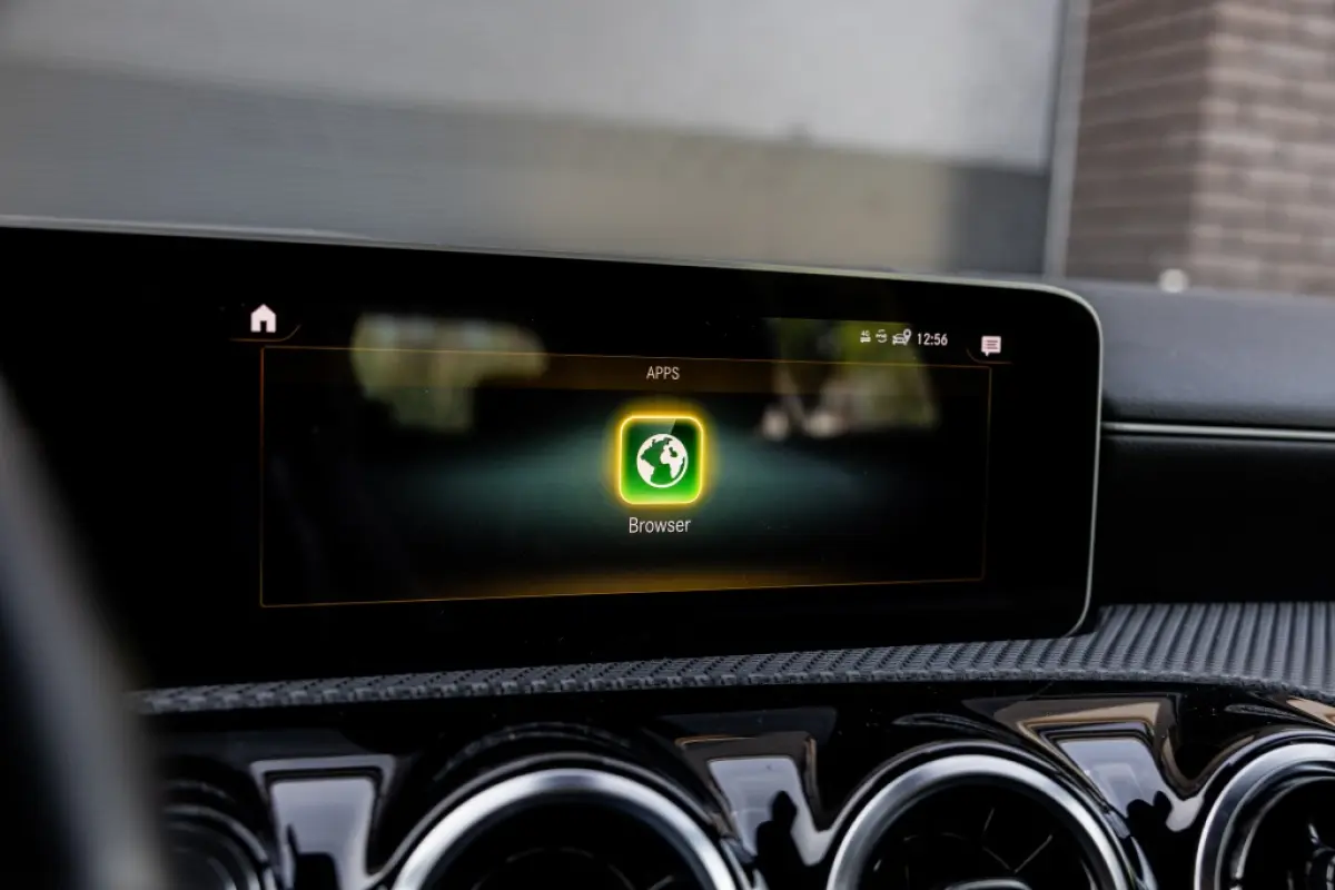160 Business Sol. | Camera | CarPlay :