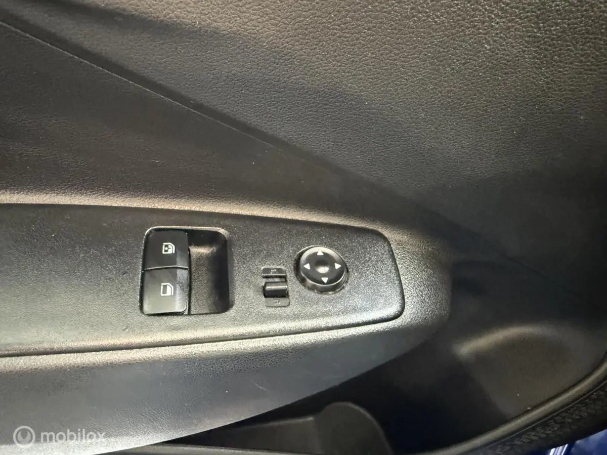 1.0 Comfort CarPlay Nap multifunctioneelstuur