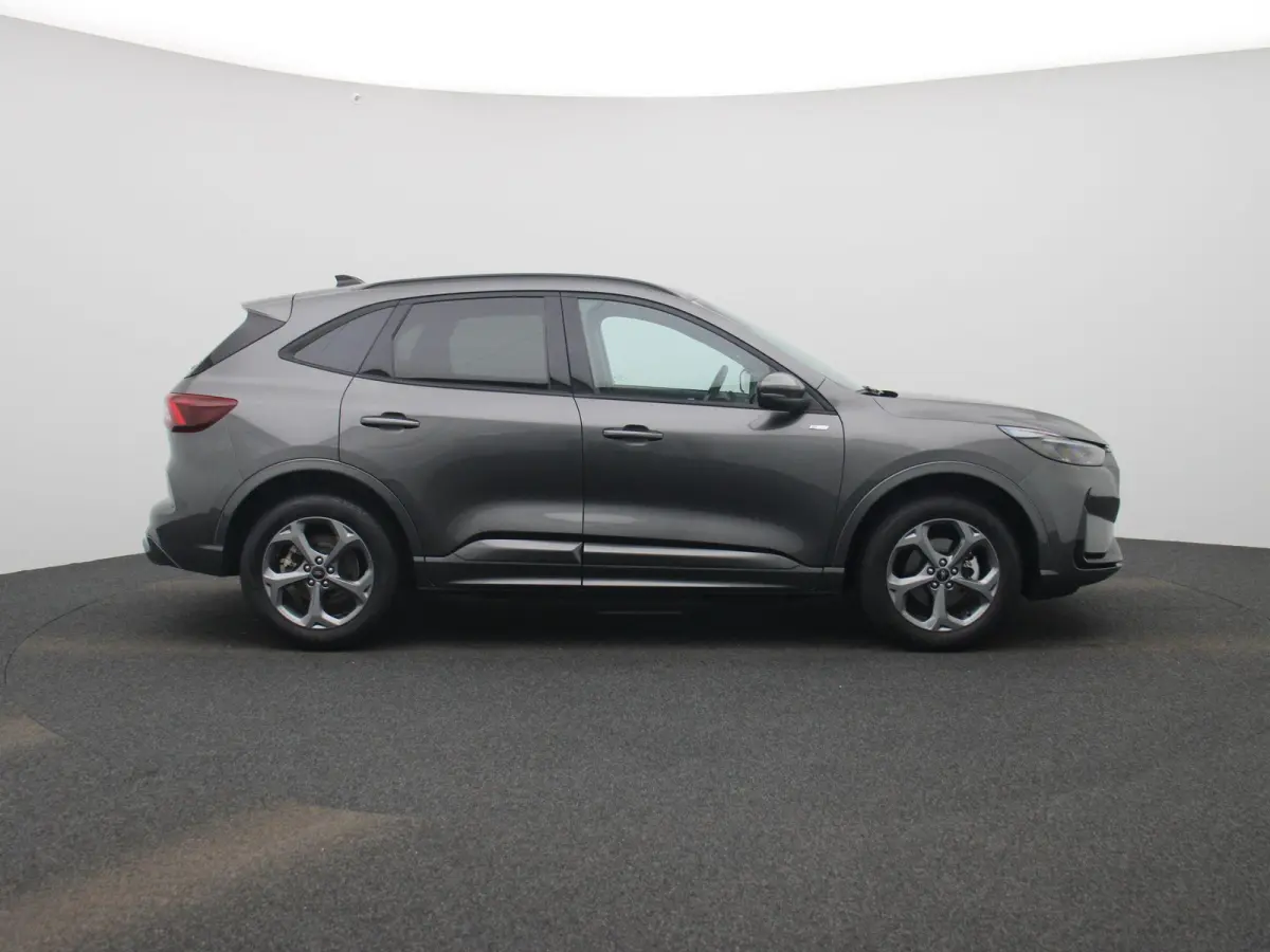 2.5 PHEV ST-Line 242Pk | Navigatie | Trekgewicht Geremd 2100KG! | Apple & Android Carplay | Parkeersensoren Voor & Achter | Achteruitrijcamera | Stoel Verwarming Op Voor & Achter  | Climate 
