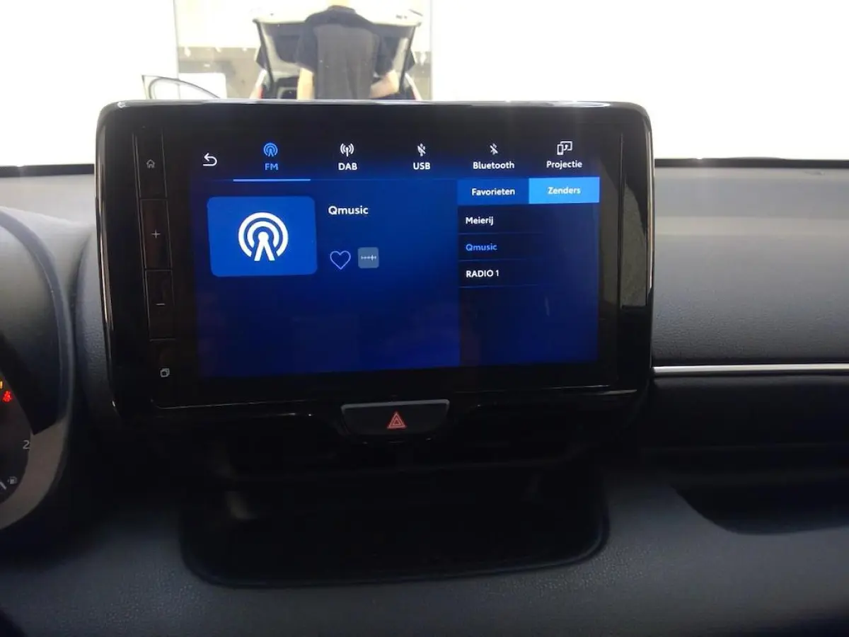 1.5 HYBRID 115 ACTIVE I AUTOMAAT I APPLE CARPLAY I P-CAMERA I ADAPTIVE CRUISE CONTROL