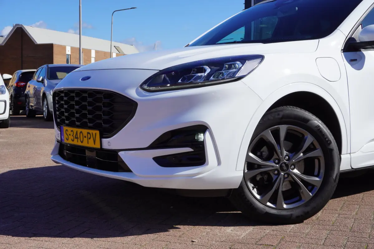 2.5 PHEV ST-Line X Automaat | Navigatie | Trekhaak | Carplay | Vol opties | Elek. Pakket | Inruil mogelijk