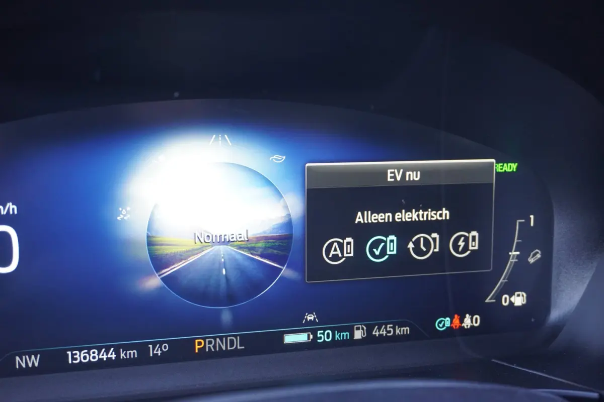 2.5 PHEV ST-Line X Automaat | Navigatie | Trekhaak | Carplay | Vol opties | Elek. Pakket | Inruil mogelijk