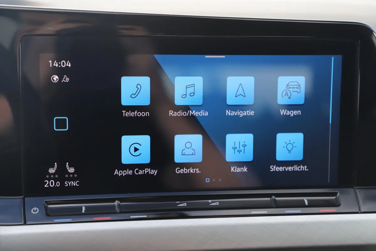 1.0 TSI Life Trekhaak LMV Sportstoelen LED Navigatie Achteruitrijcamera Carplay Android Sfeerverlichting ErgoComfort