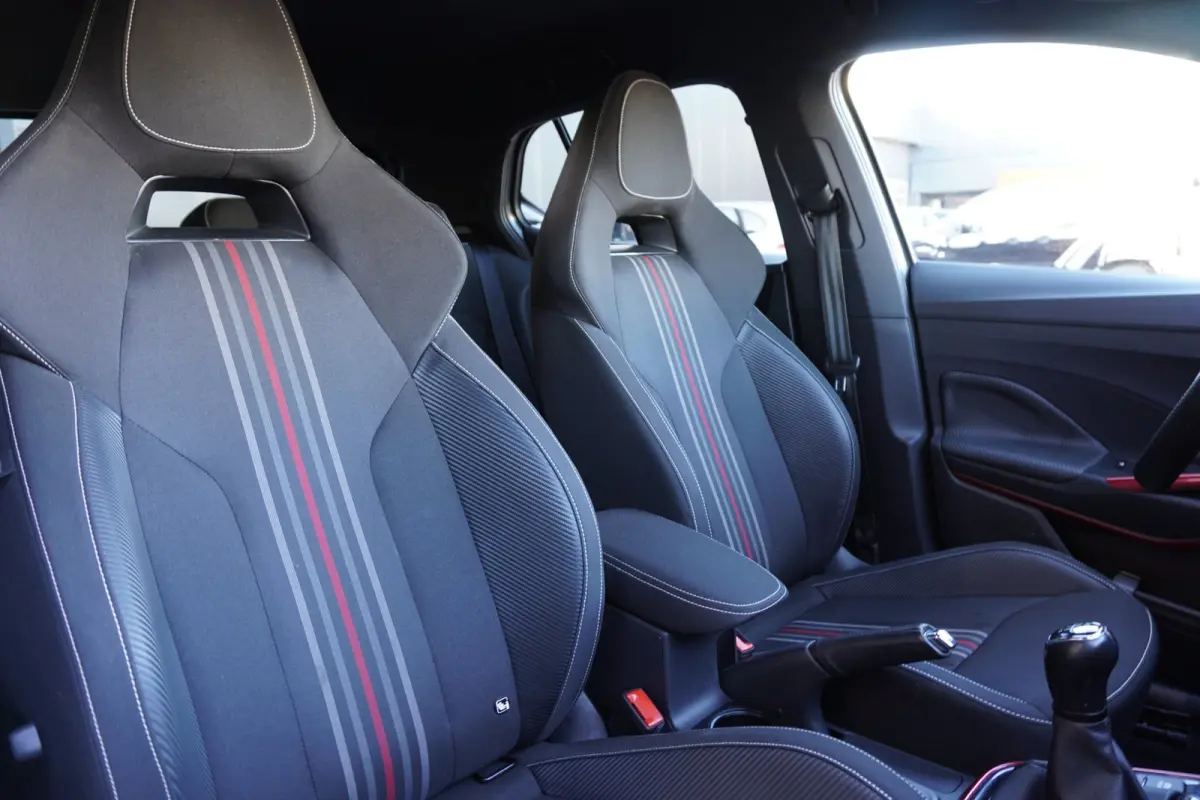 1.0 TSI Monte Carlo | Handgeschakeld | Airco | Navigatie | Vol opties | 116.000KM | Inruil mogelijk
