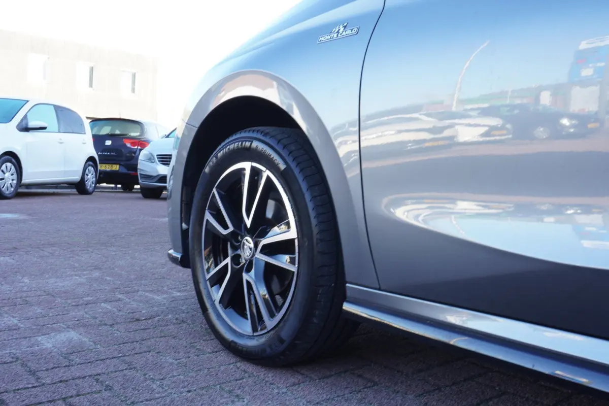 1.0 TSI Monte Carlo | Handgeschakeld | Airco | Navigatie | Vol opties | 116.000KM | Inruil mogelijk