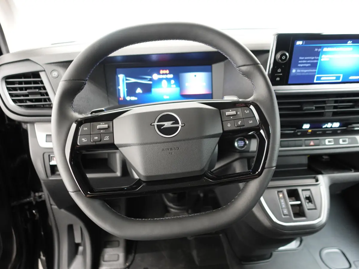 2.0 Diesel 180 S&S L3 Automaat Dubbele Cabine 2 schuifdeuren Apple CarPlay Navigatie Climate Control Camera Cruise Control Trekhaak lichtmetalen velgen