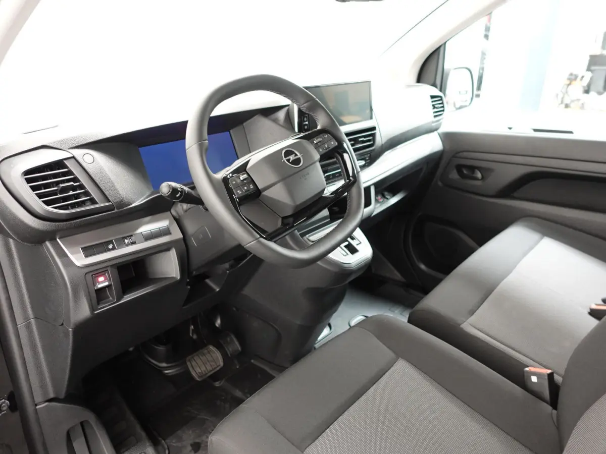 2.0 Diesel 180 S&S L3 Automaat Dubbele Cabine 2 schuifdeuren Apple CarPlay Navigatie Climate Control Camera Cruise Control Trekhaak lichtmetalen velgen