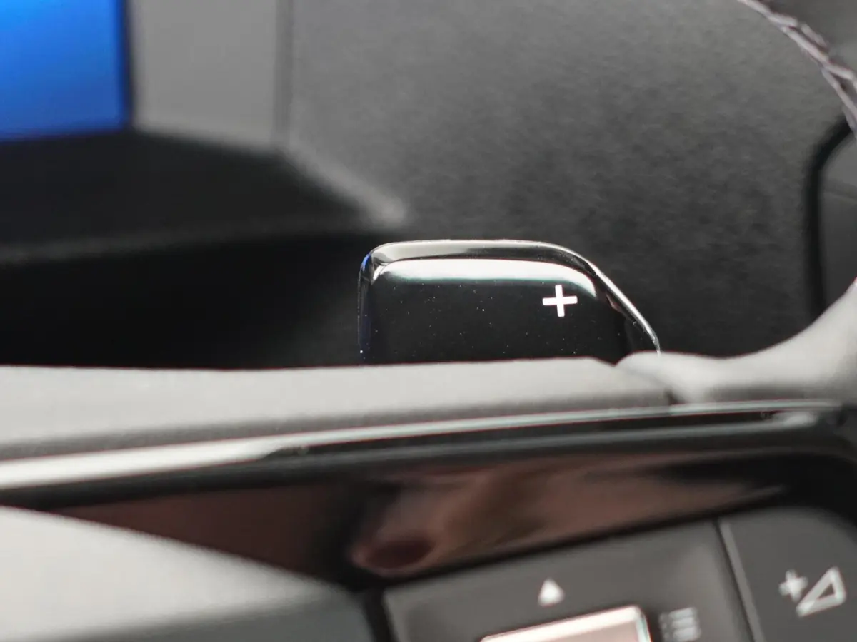 2.0 Diesel 180 S&S L3 Automaat Dubbele Cabine 2 schuifdeuren Apple CarPlay Navigatie Climate Control Camera Cruise Control Trekhaak lichtmetalen velgen